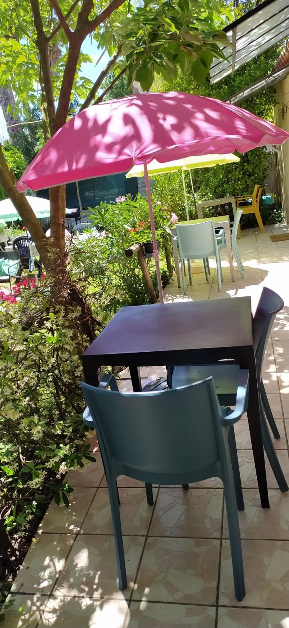 Abrivado Aimargues公寓 外观 照片